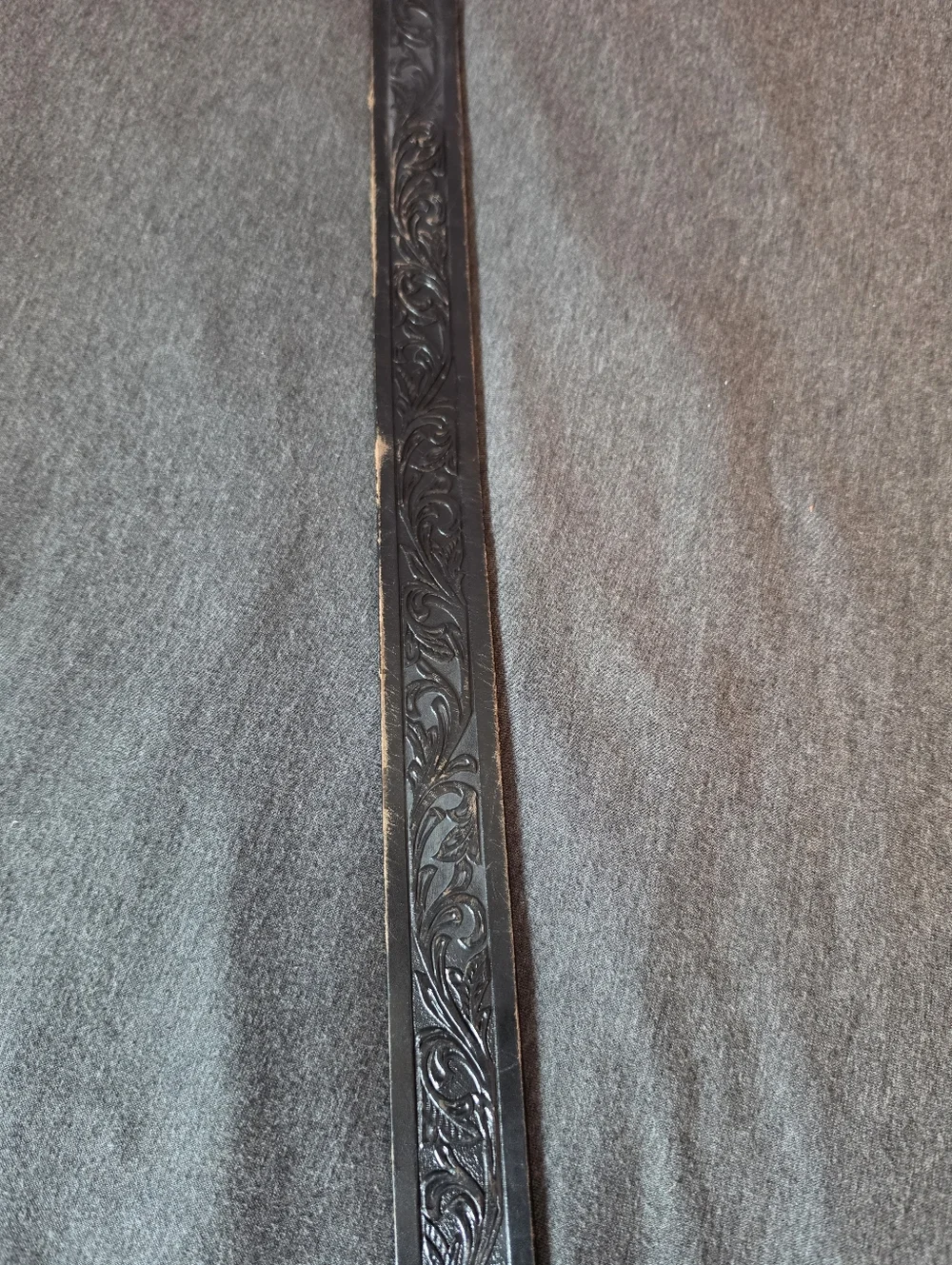 Cowgirl Black Belt With Silver Filigree Buckle And Tooled Leather - Picture 5 of 6